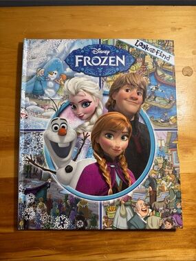 🌈2/$8  Disney Frozen: Look and Find